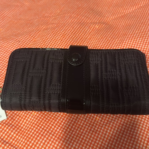 NWT Vera Bradley Wallet - Picture 3 of 6